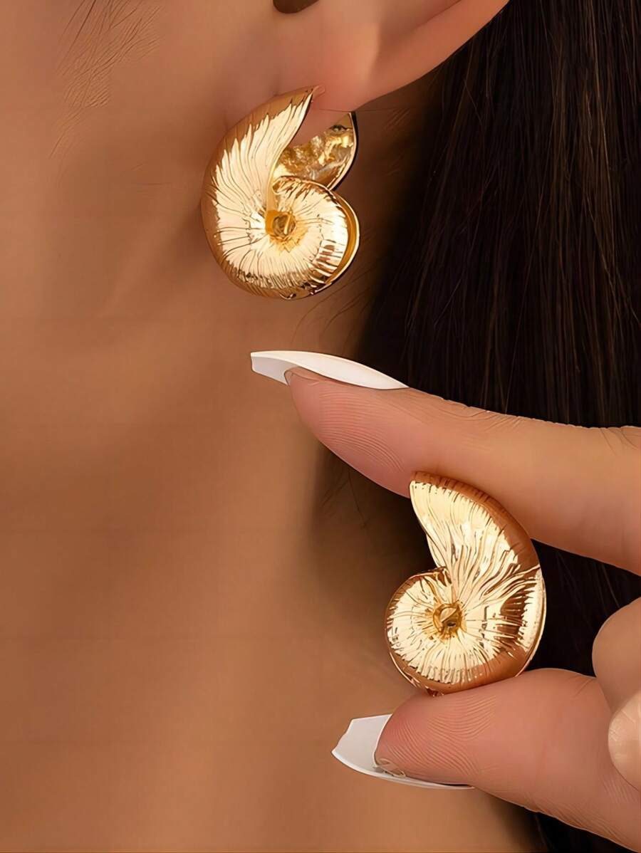 Double-Sided Seashell Stud Earrings