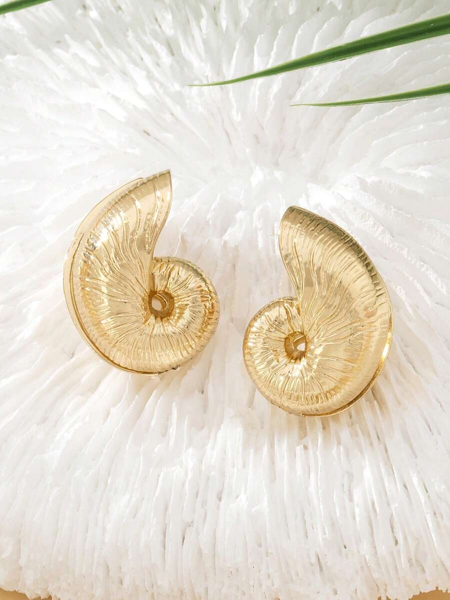 Double-Sided Seashell Stud Earrings