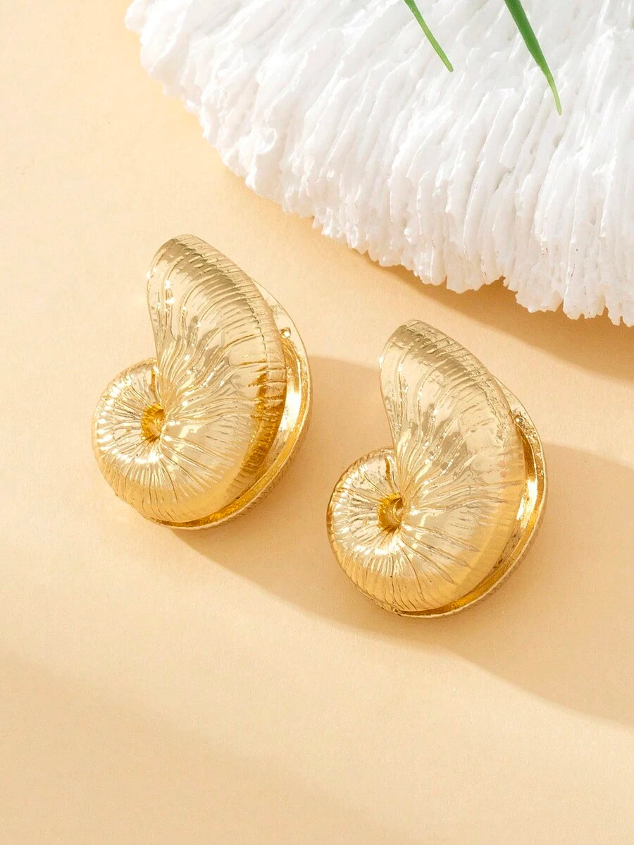 Double-Sided Seashell Stud Earrings