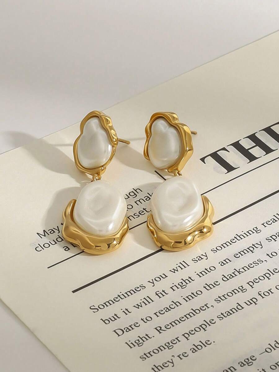 Uworld 1 Pair of Women’s Vintage Pearl Stud Earrings