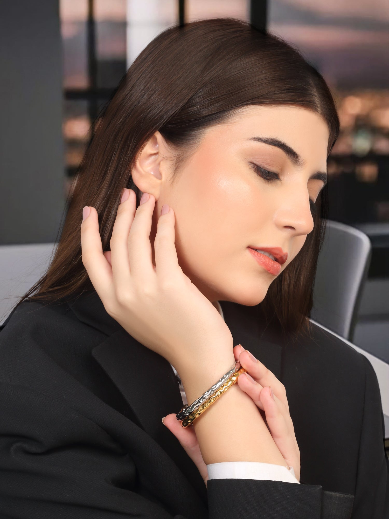 18k Gold Plated Dual Tone Hammered Cuff Bracelet Set