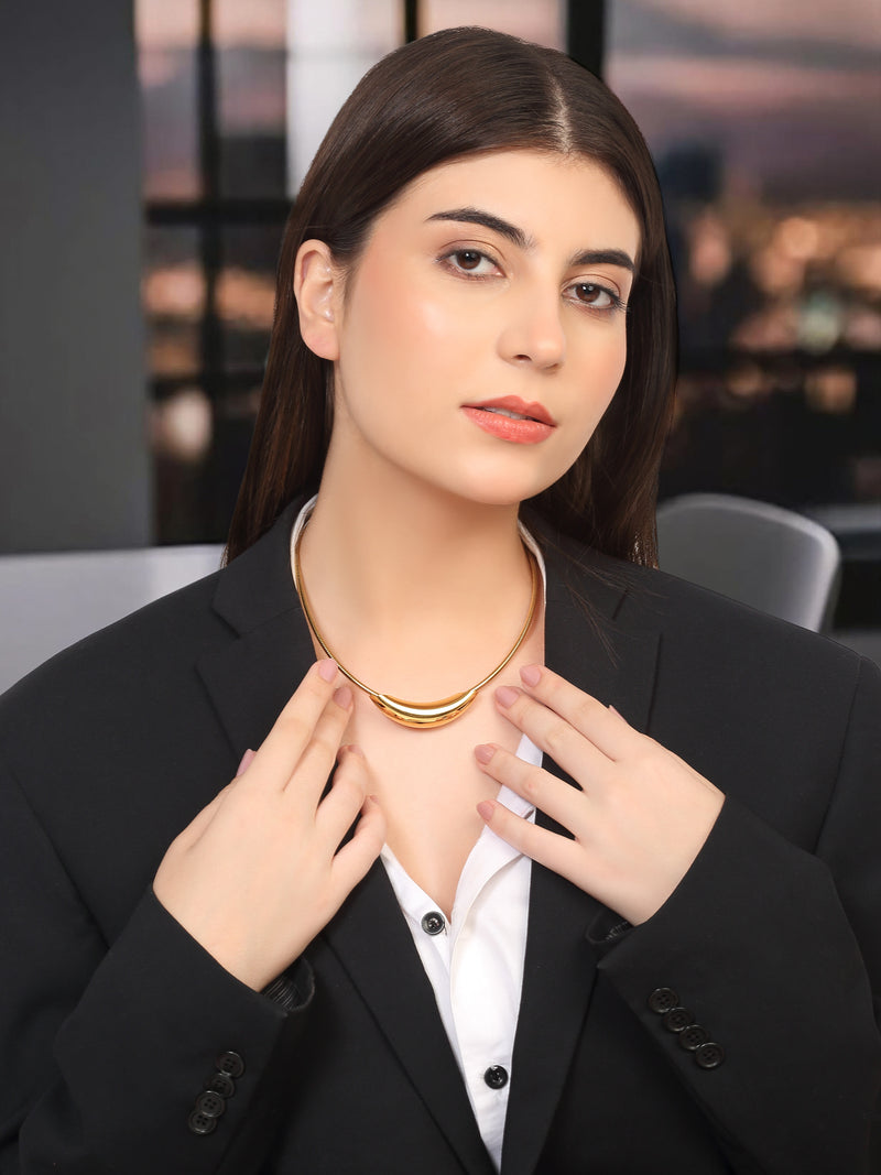 18k Gold Plated Curve Tube Pendant Necklace (Available in Gold)