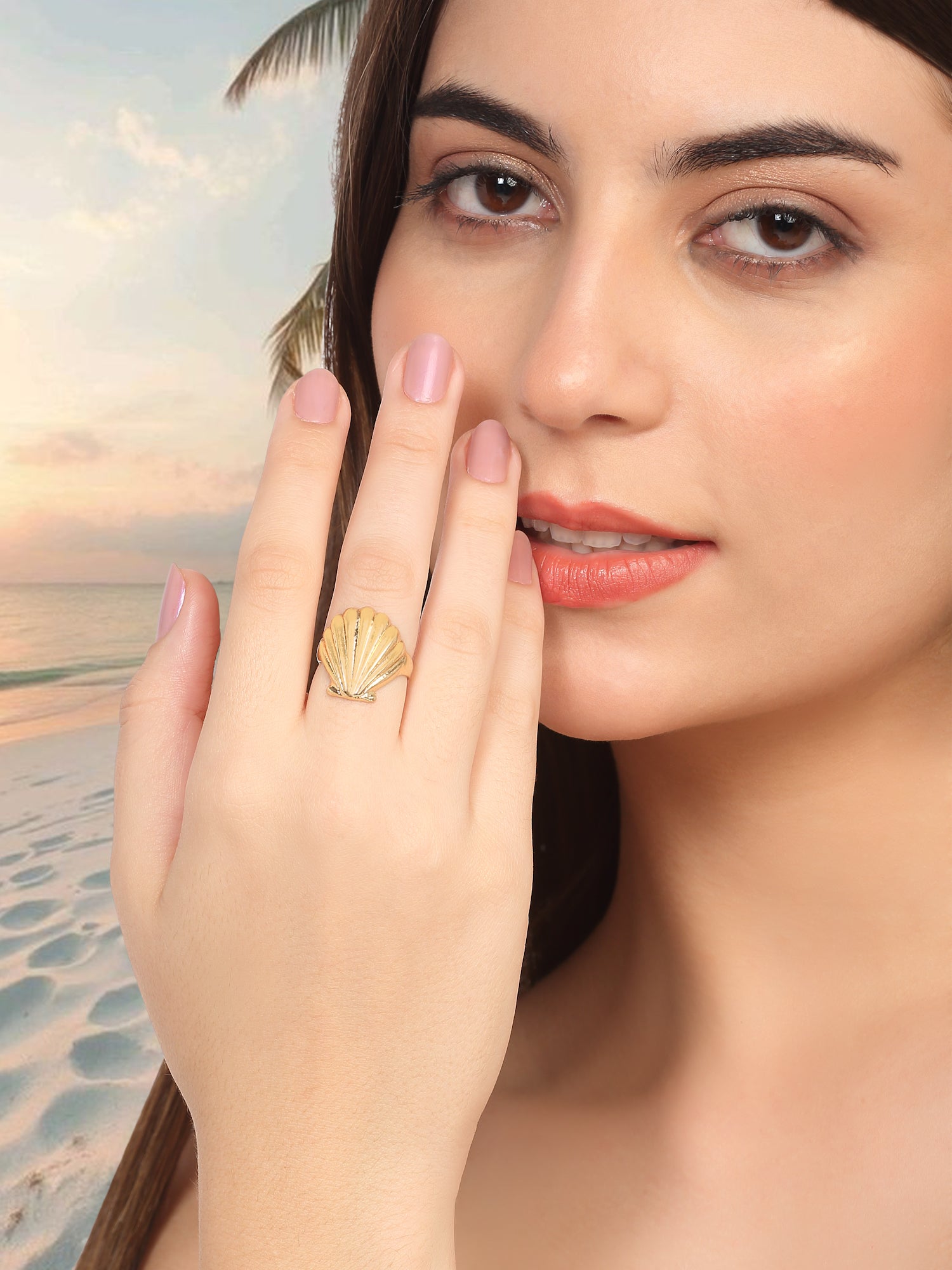 Golden Big Shell Ring