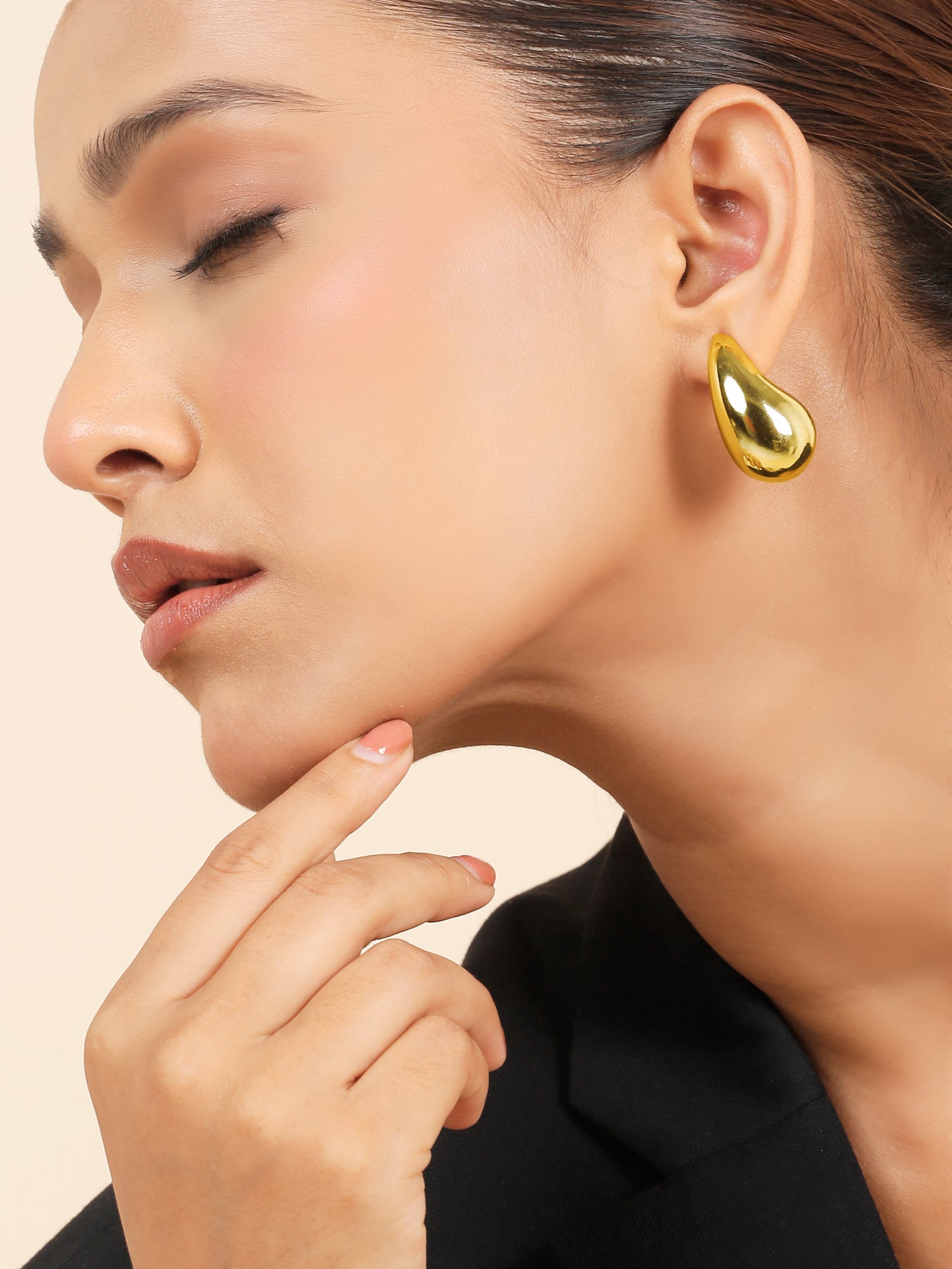 Sculpted Elegance: 2 Pairs Water Drop Earrings for Women