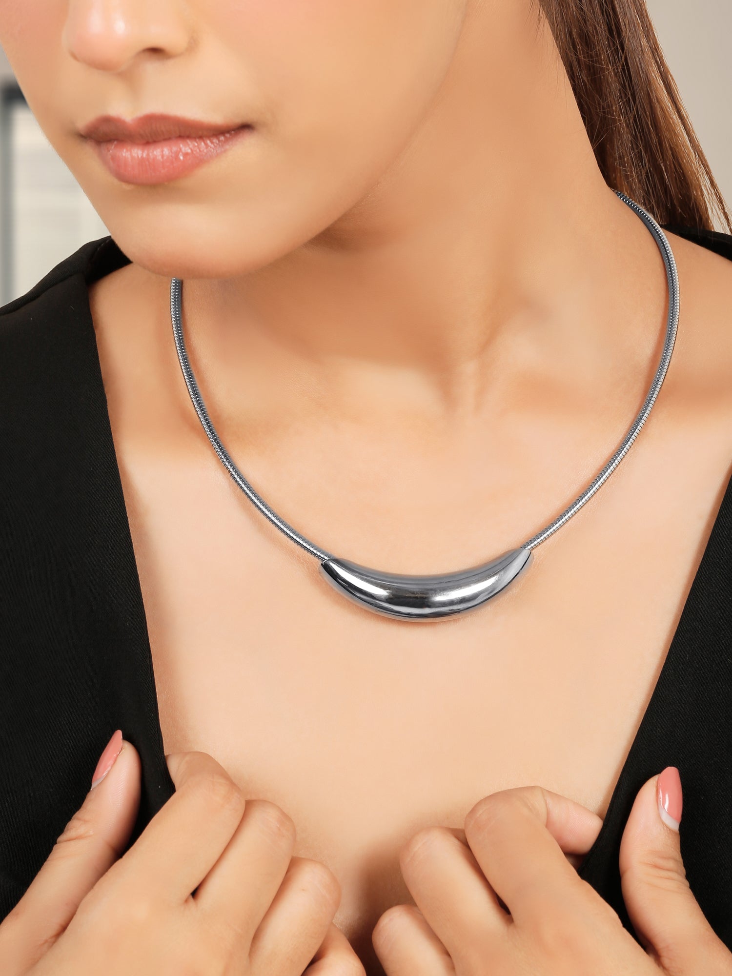 Exaggerated Curve Silver Tube Pendant