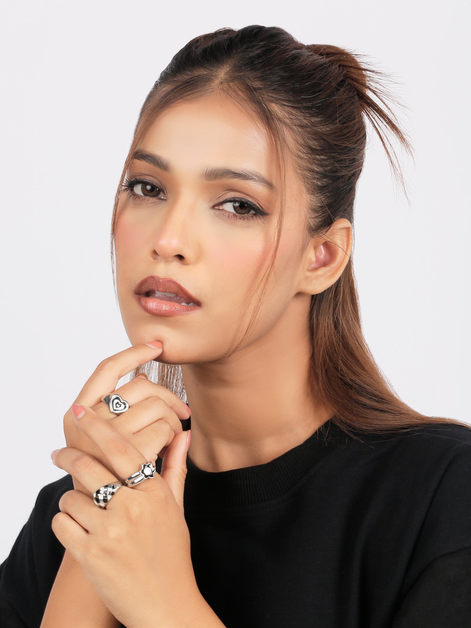 3-Piece Statement Ring Set – Black & White Y2K Aesthetic
