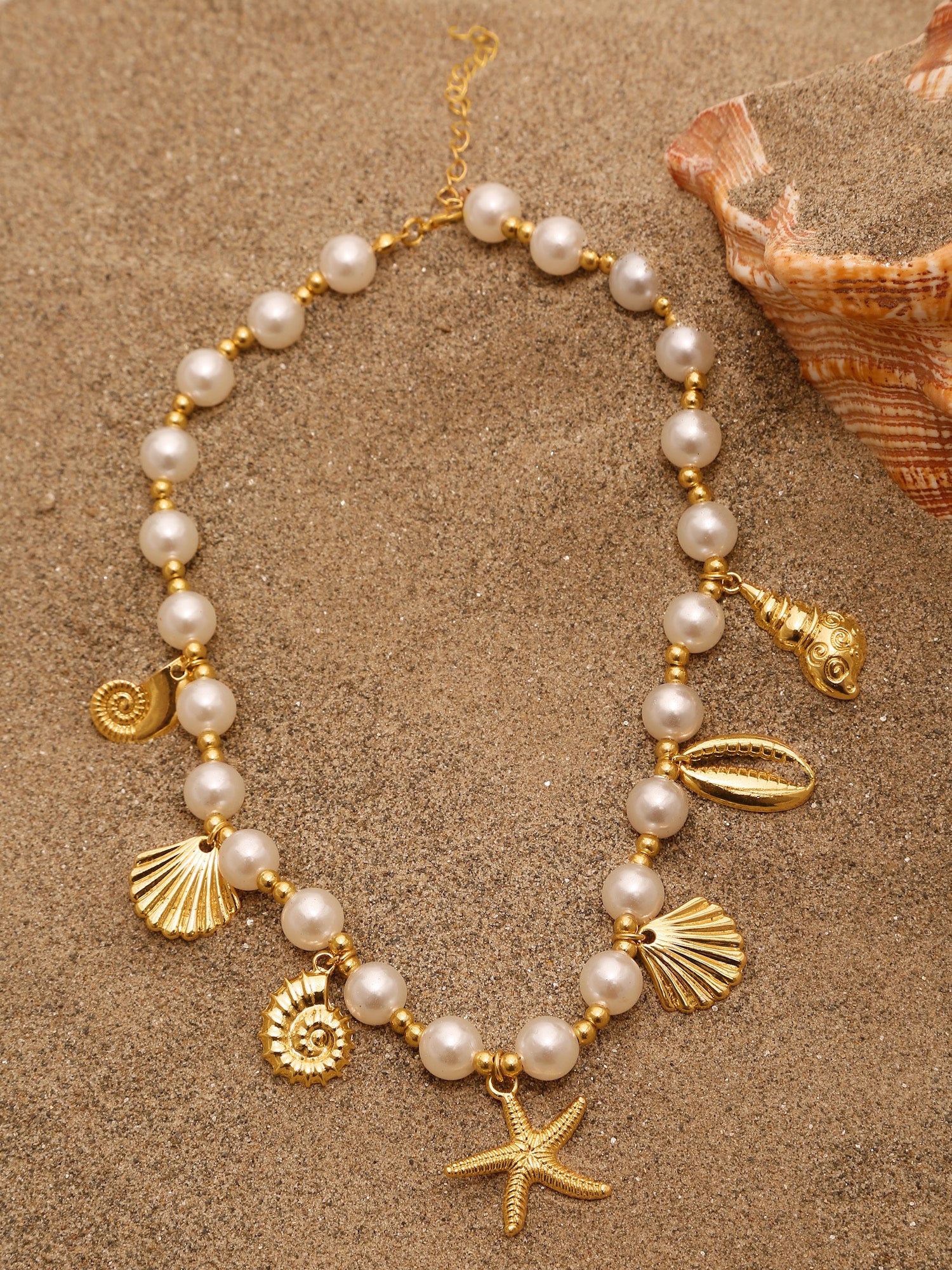 Ocean Style Faux Pearl Charm Necklace