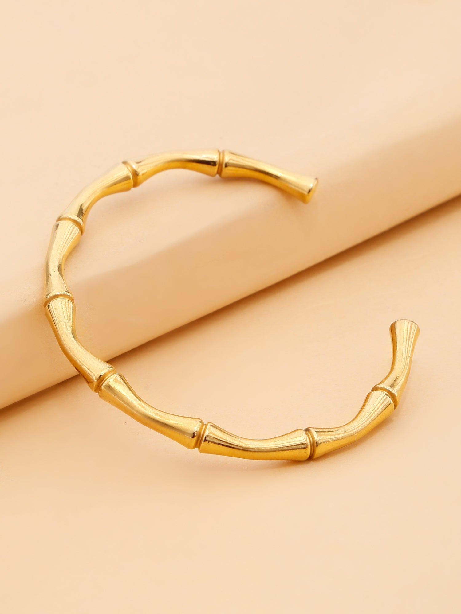 Retro Bamboo Bangle Bracelet – 18K Gold Plated