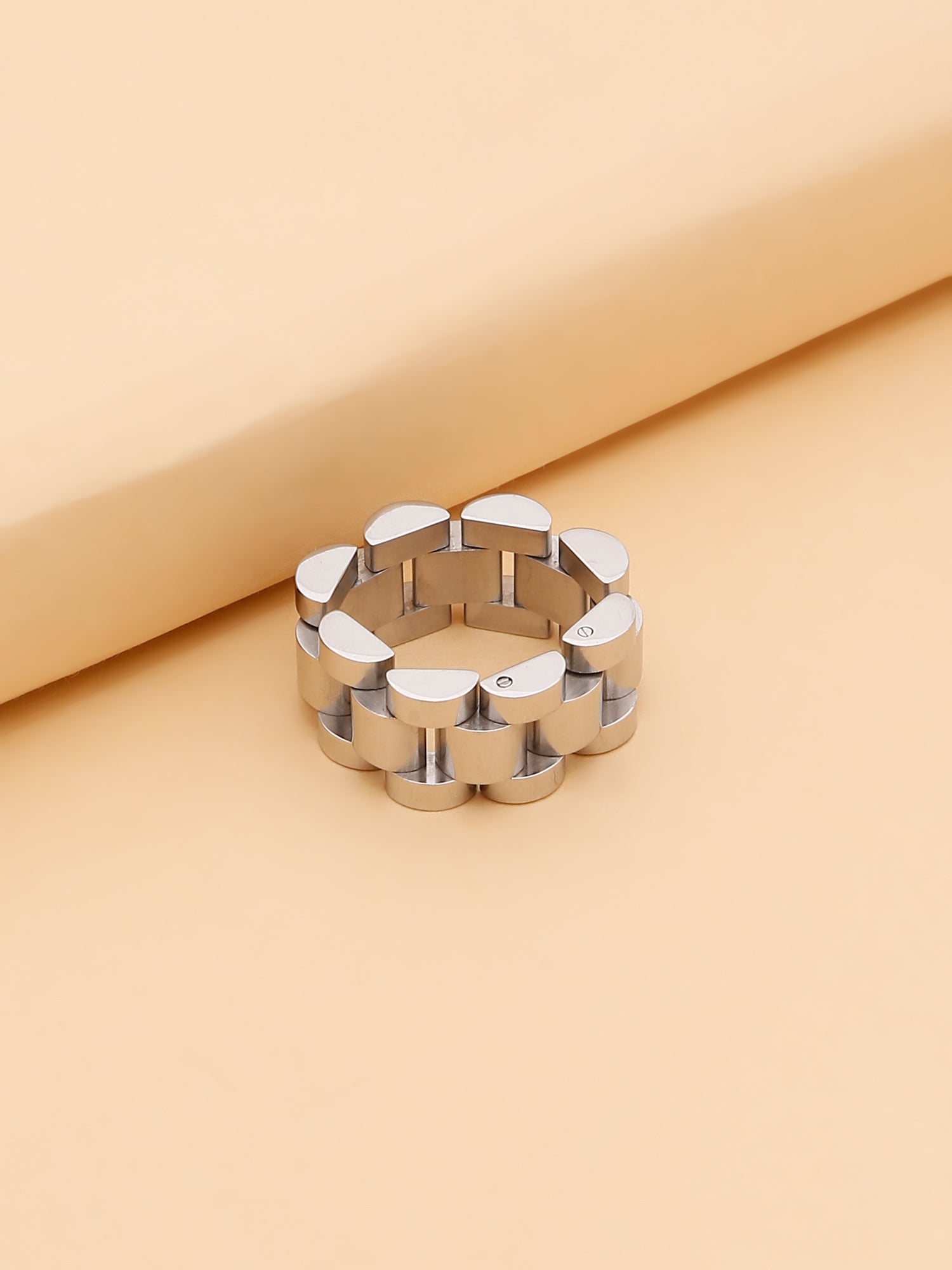 Luxury 18K Gold-Plated Chunky Link Chain Ring for Women | Bold Wide Strap Style