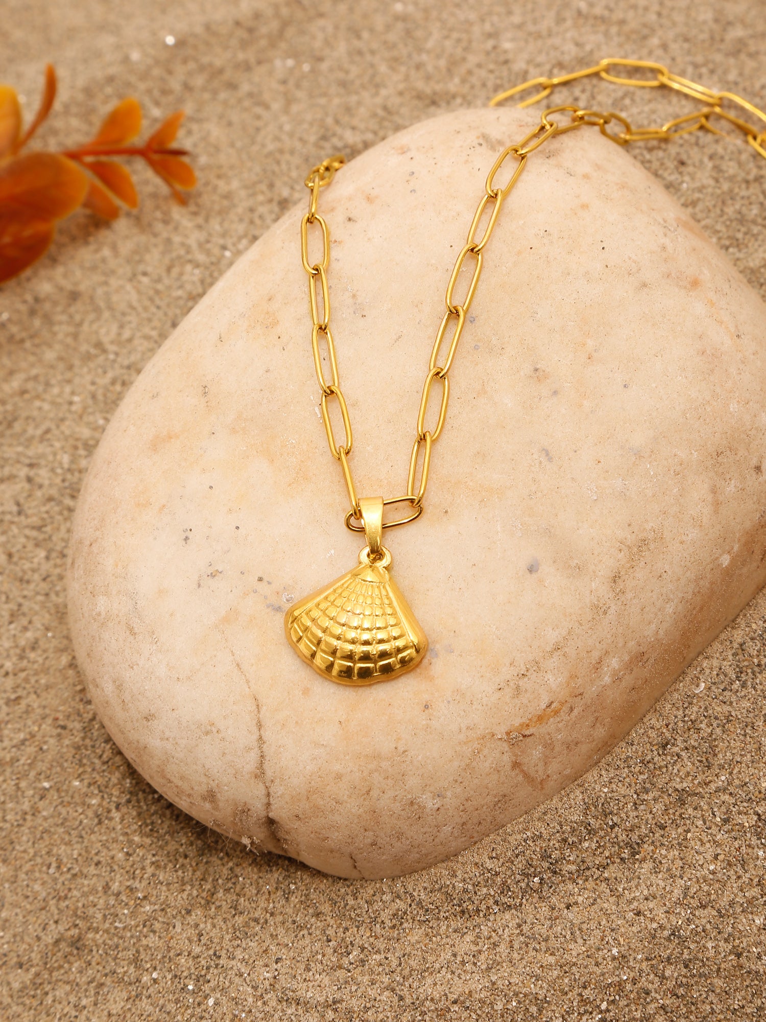 Gold-Tone Stainless Steel Shell Pendant Necklace Set