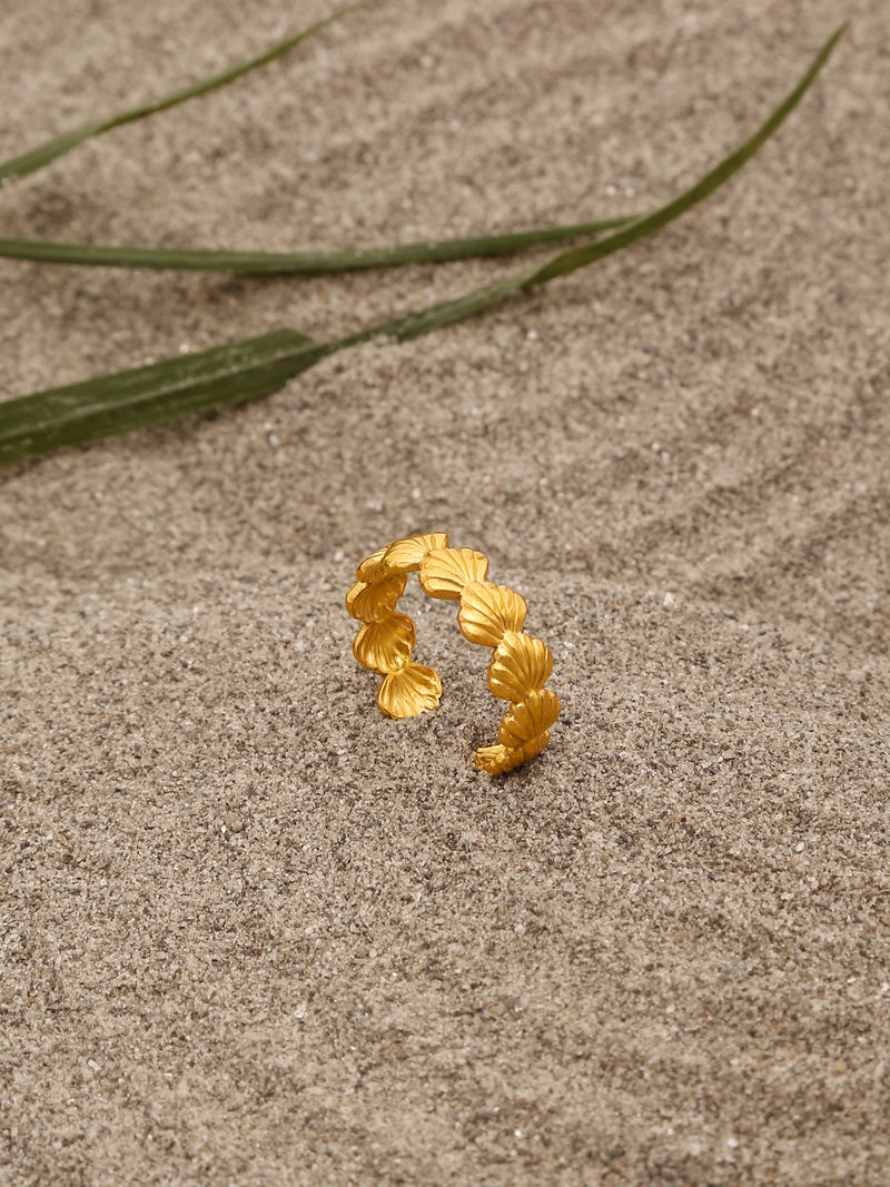 18k Gold-Plated All Around Small Shell Adjustable Ring