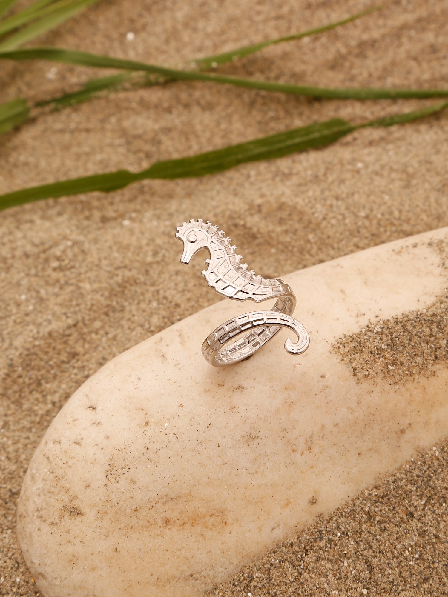 18K Gold-Plated Seahorse Open Ring