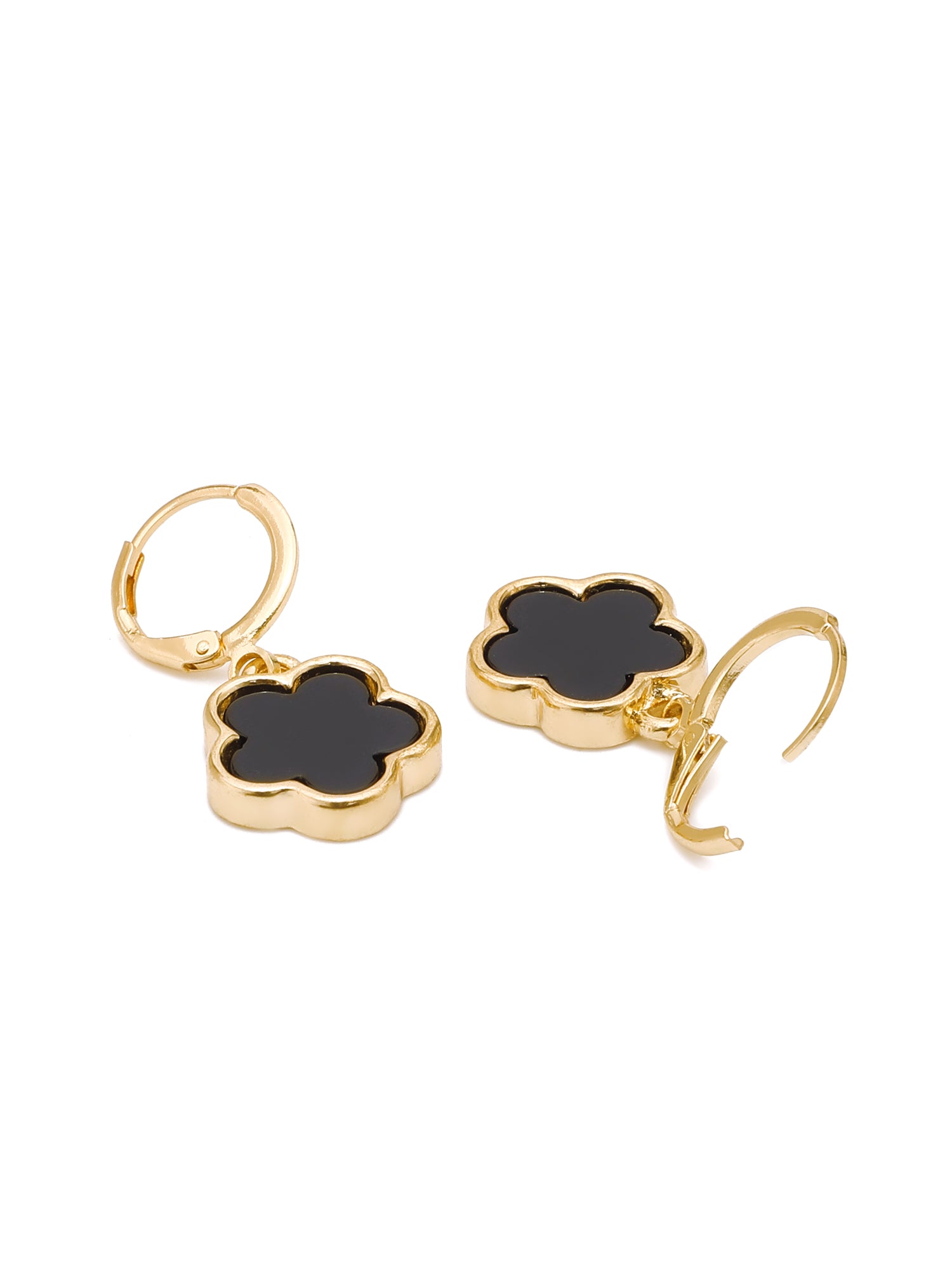 1 Pair Elegant Gold-Plated Black Clover Flower Earrings for Women – Classic Collection