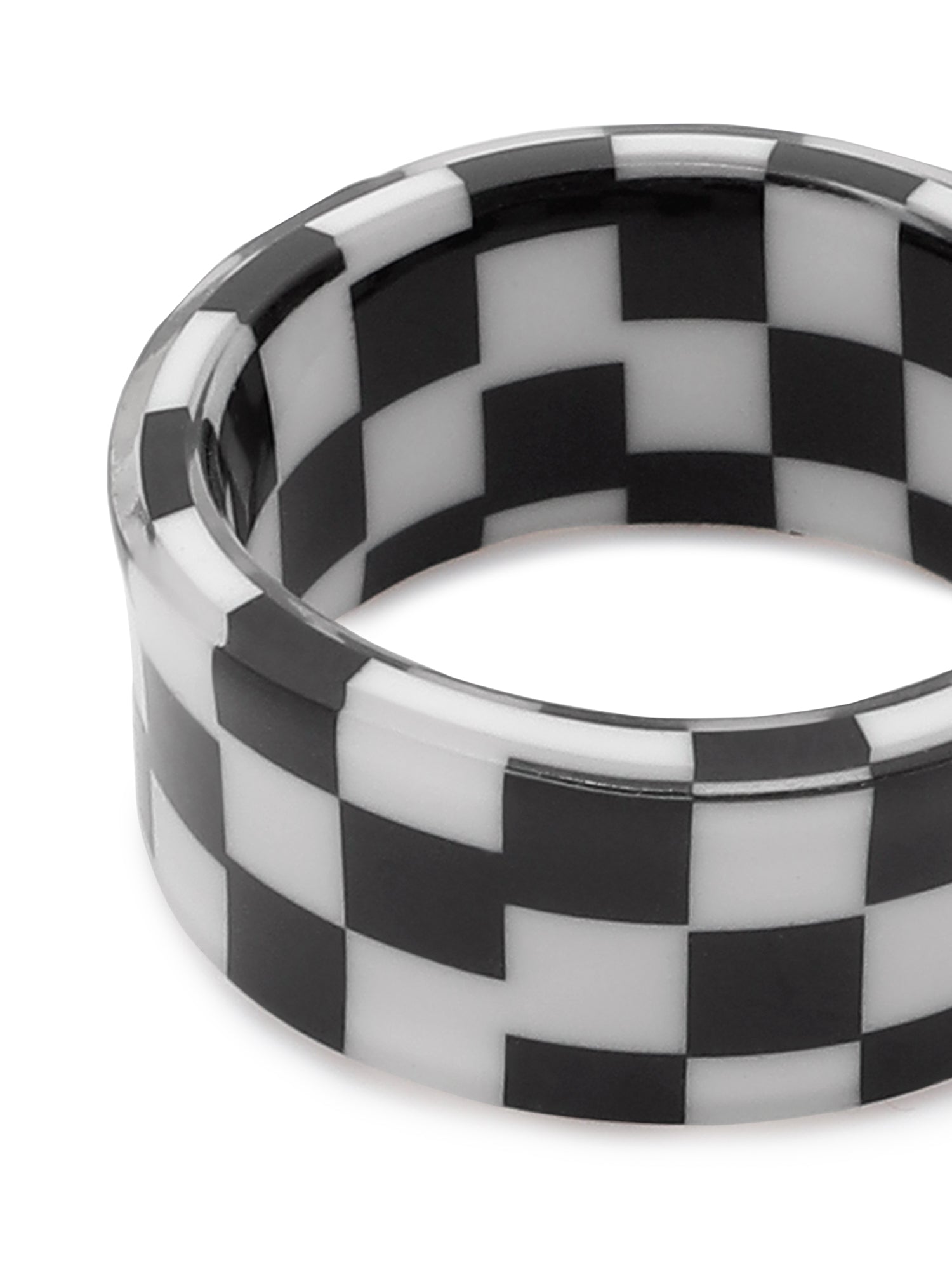 Big Checkered Round Black & White Ring
