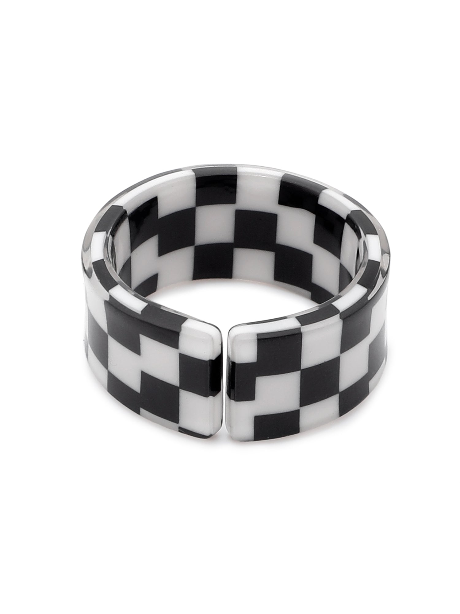 Big Checkered Round Black & White Ring