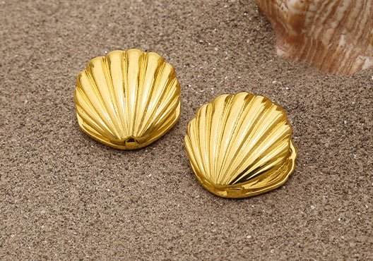 18k Gold-Plated Shell Stud Earrings