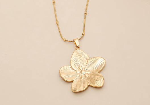 Large Flower Gold Pendant Necklace for Women